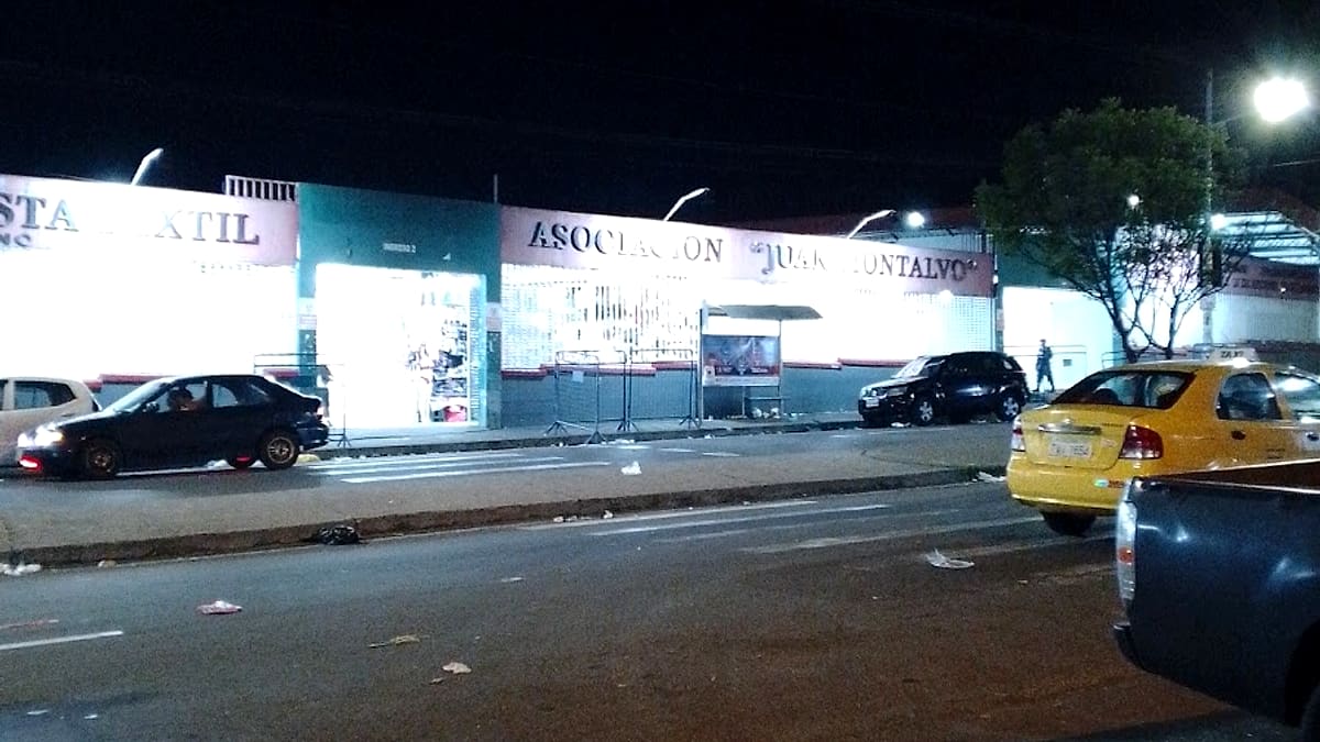 Mercado Mayorista Textil Asociacion "Juan Montalvo" — foto 1