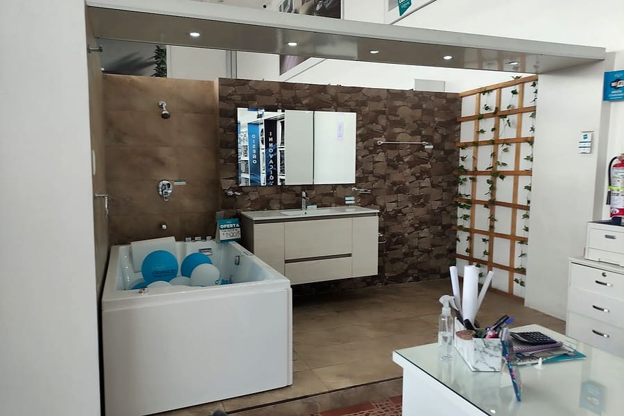 Outlet Graiman Totoracocha - Cuenca — foto 5