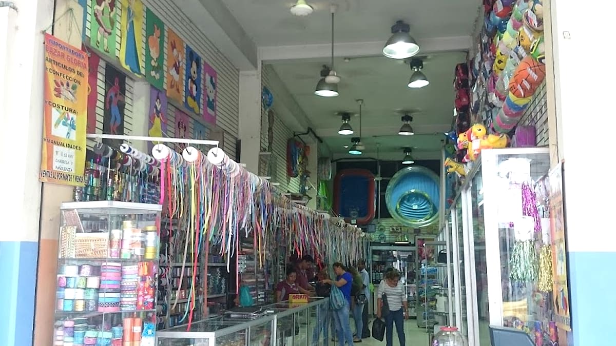 IMPORTADORA BAZAR GLORIA — foto 1
